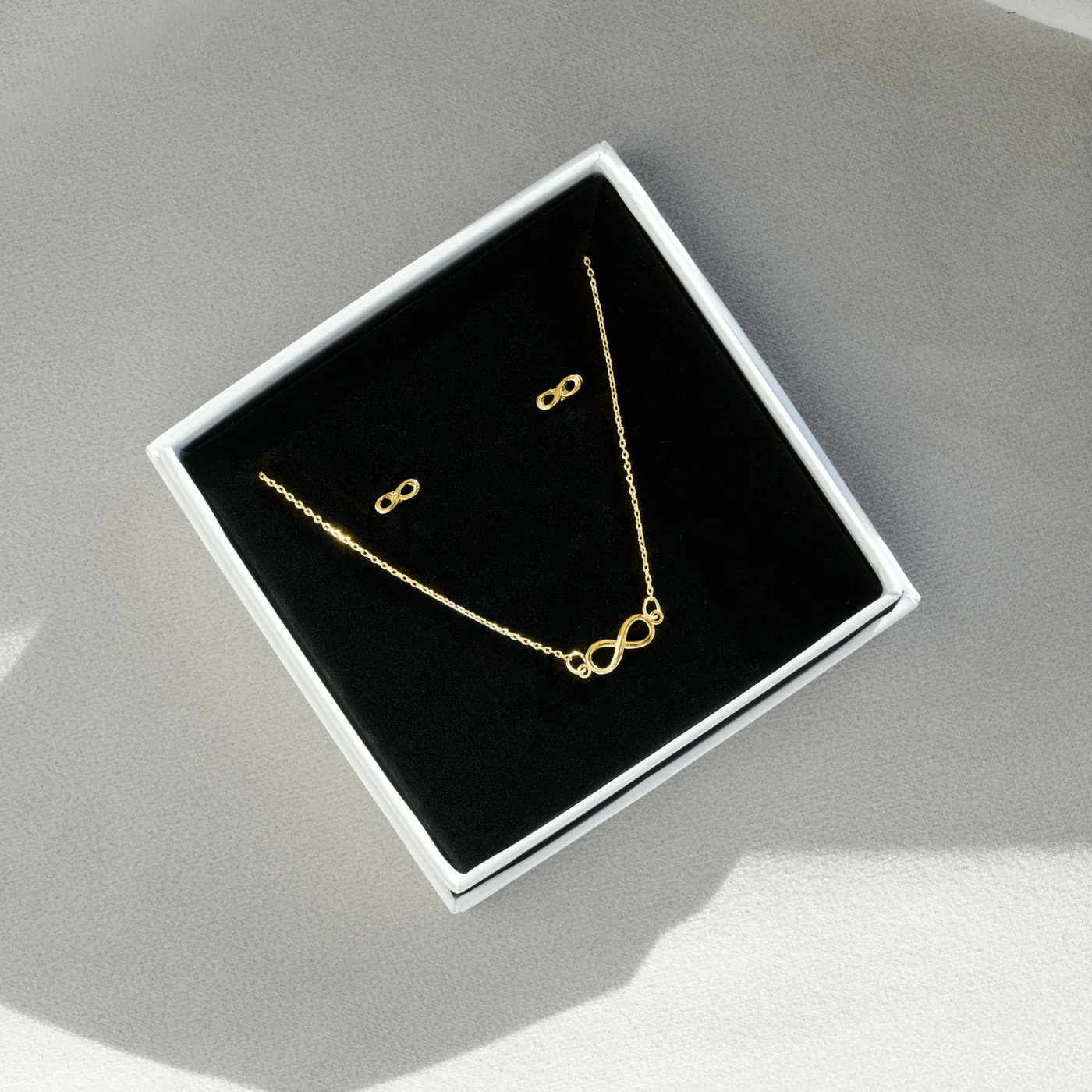 Infinity Gift Set