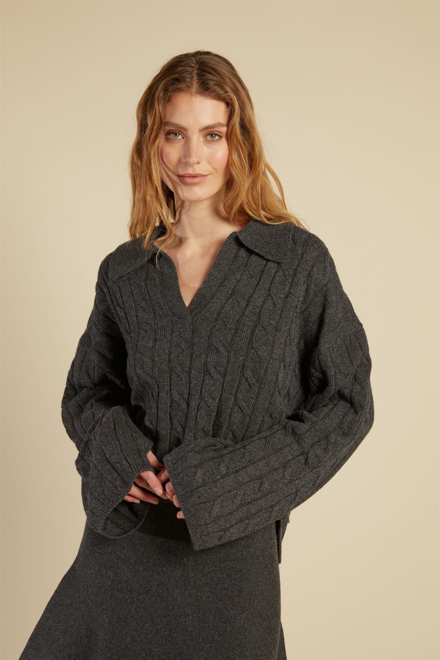 Antracite Sophie Pullover - Image 2