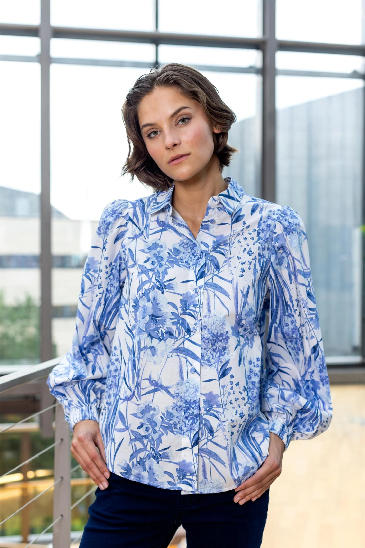 Blå Feminine A-shape blouse - Image 2