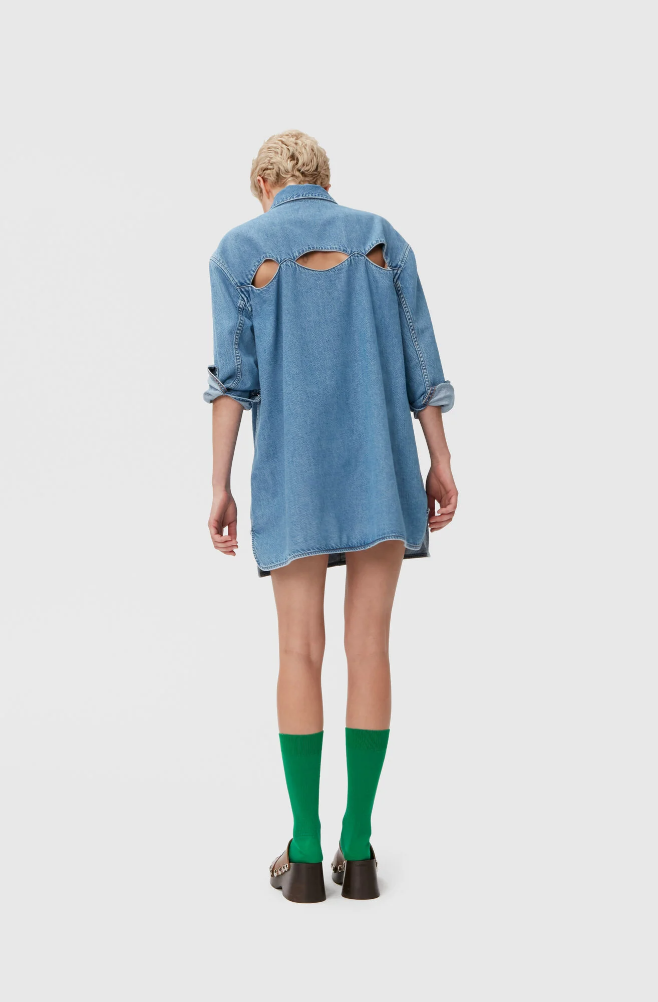 Blå Light Denim Oversized Shirt - Image 3