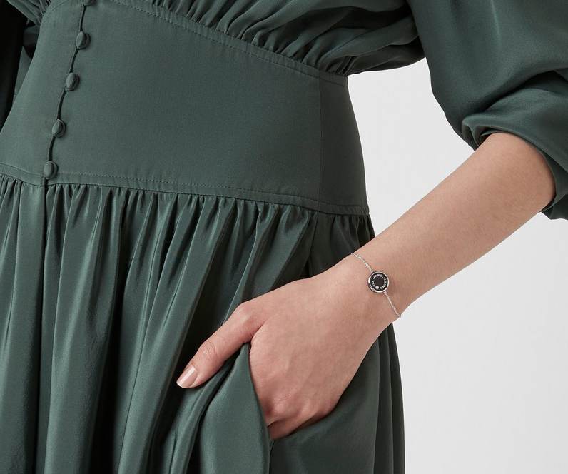 Black/Silver The Medallion Bracelet - Image 2