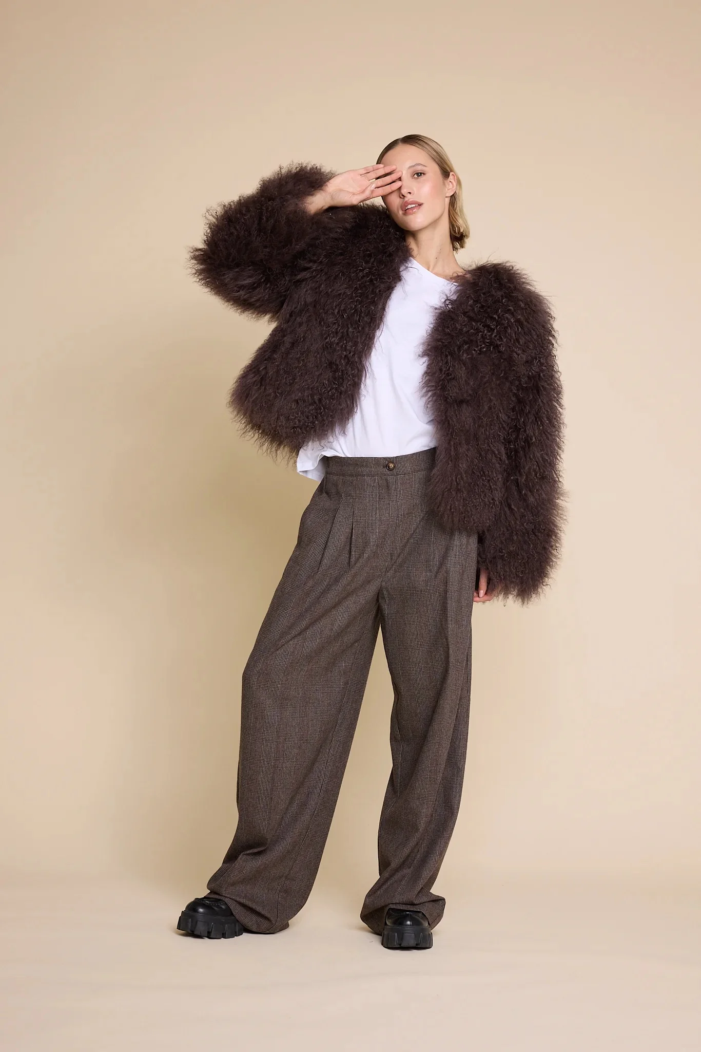 Brun Line Fur - Image 2