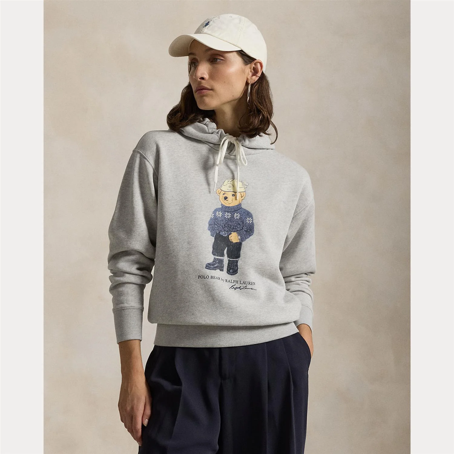 Grå Polo Bear Fleece Hoodie - Image 2