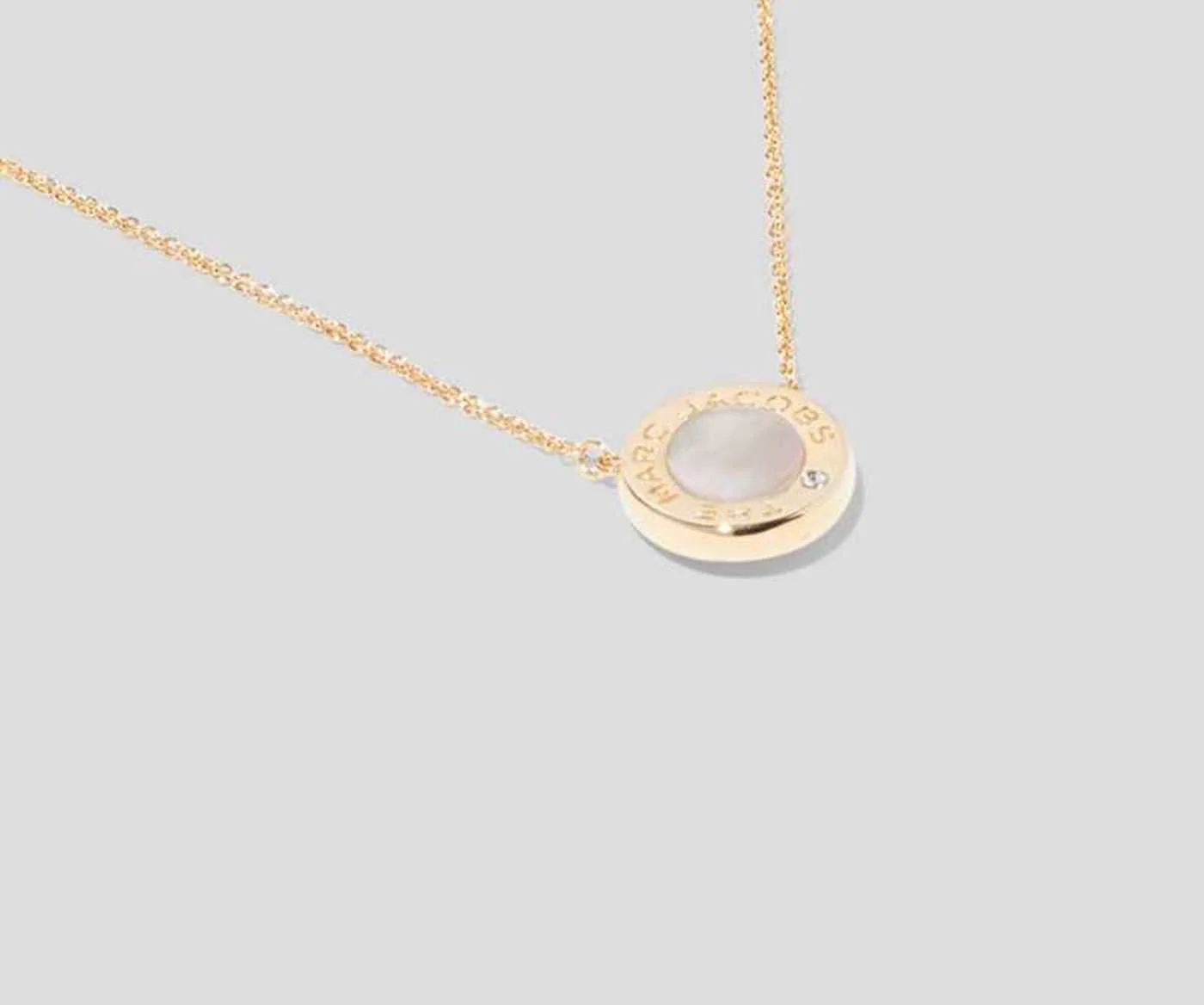 Gull The Medallion MOP Pendant - Image 3