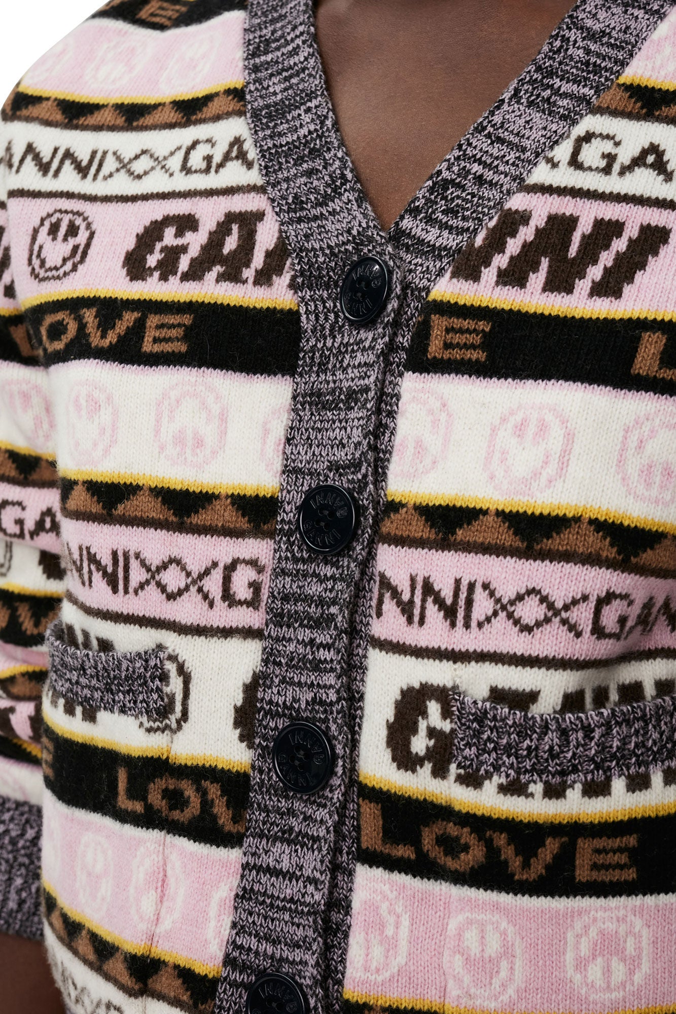 Multifarget Graphic Cardigan - Image 4