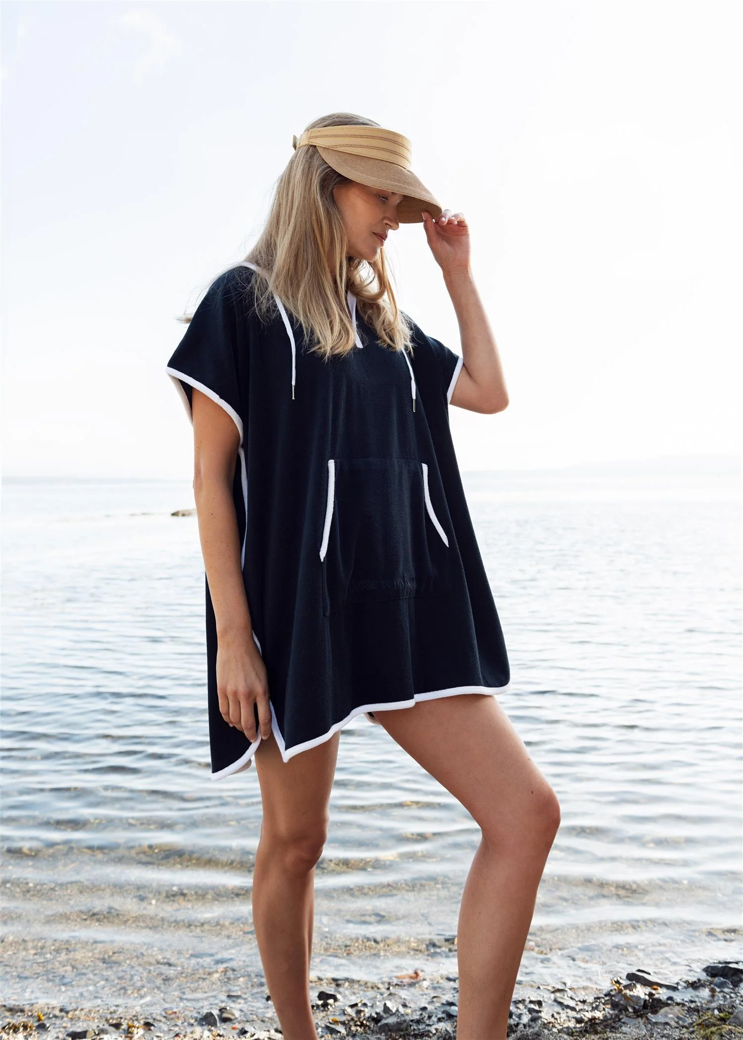 Navy Swim poncho - Image 2