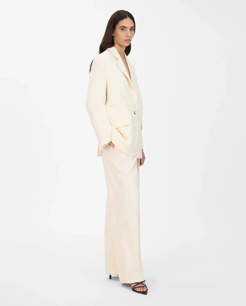 Offwhite Juna Oversized blazer - Image 4