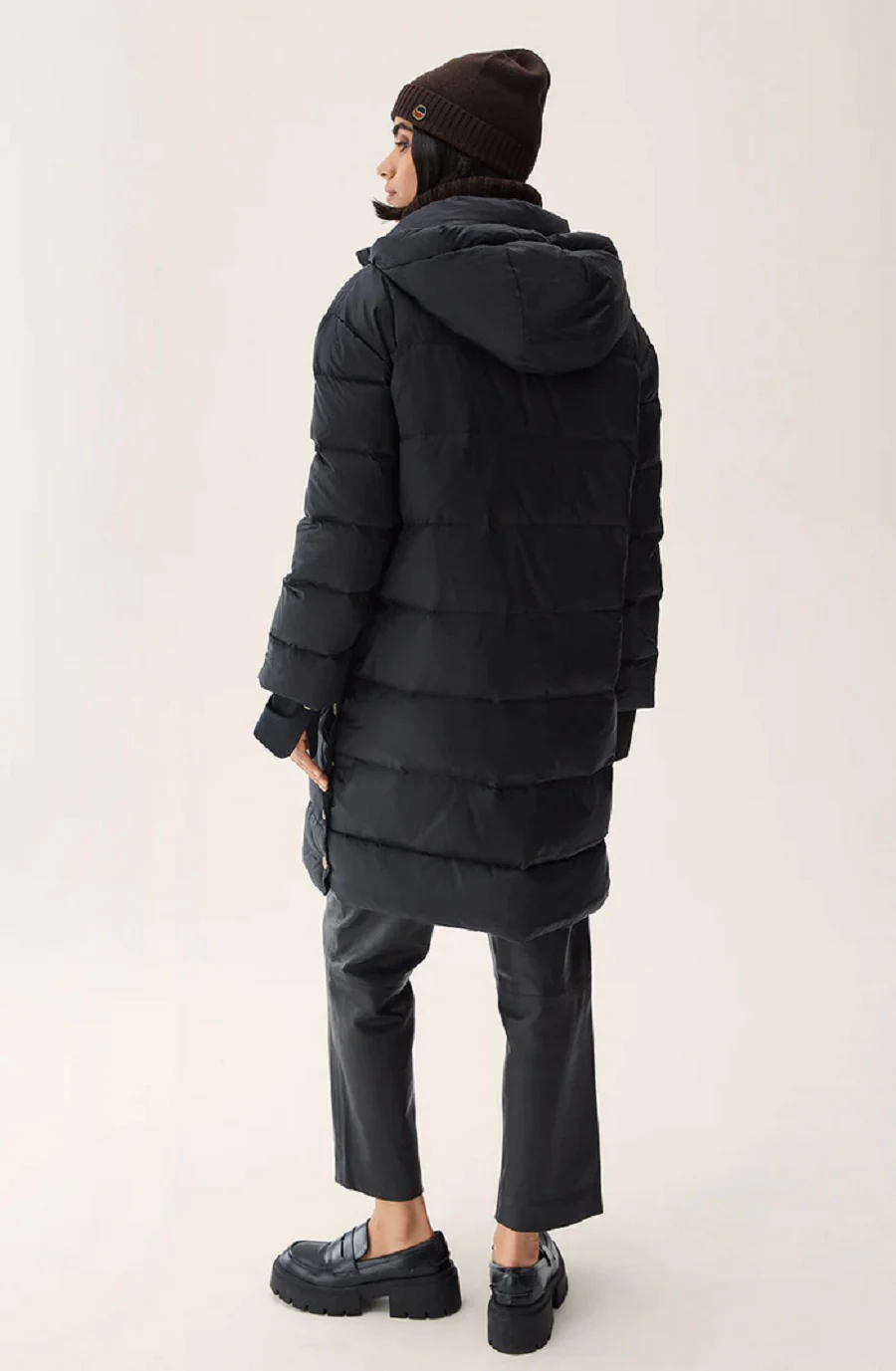 Sort Farida Down Coat - Image 2