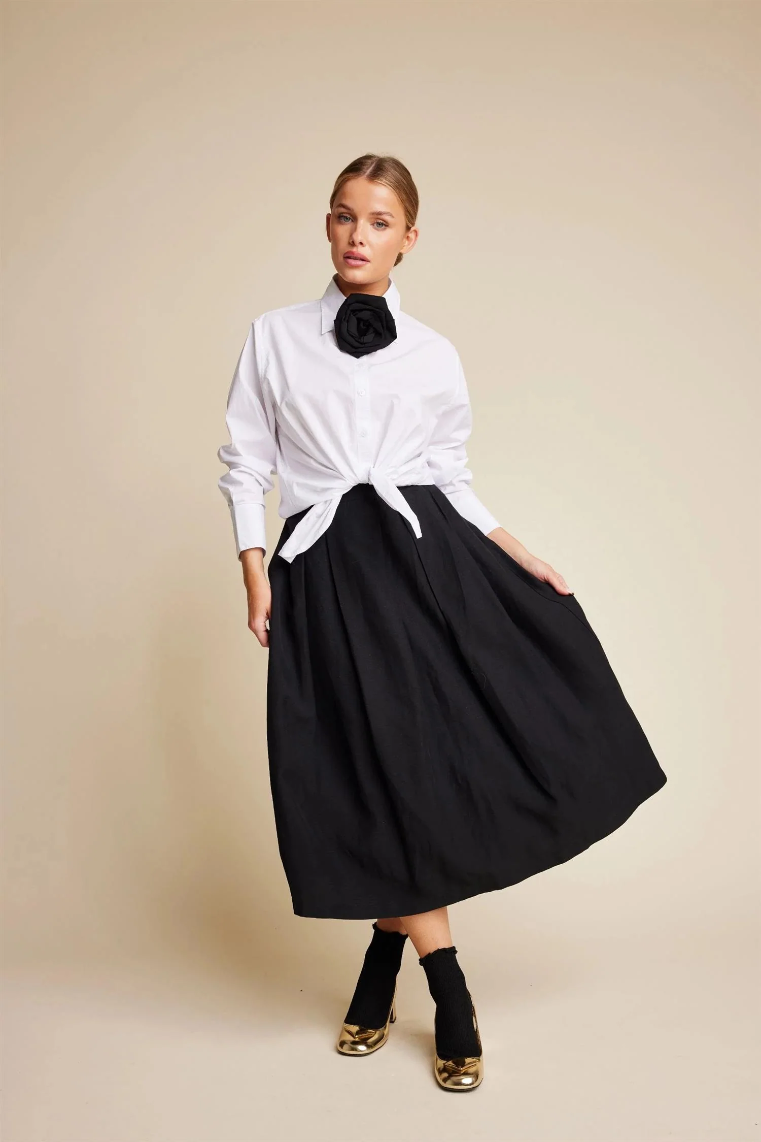 Sort Nina Skirt - Image 3