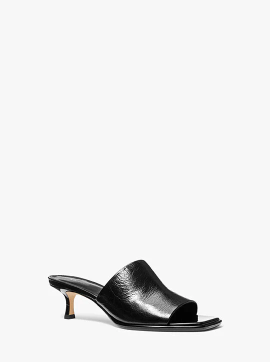 Sorte Lara Kitten sandal